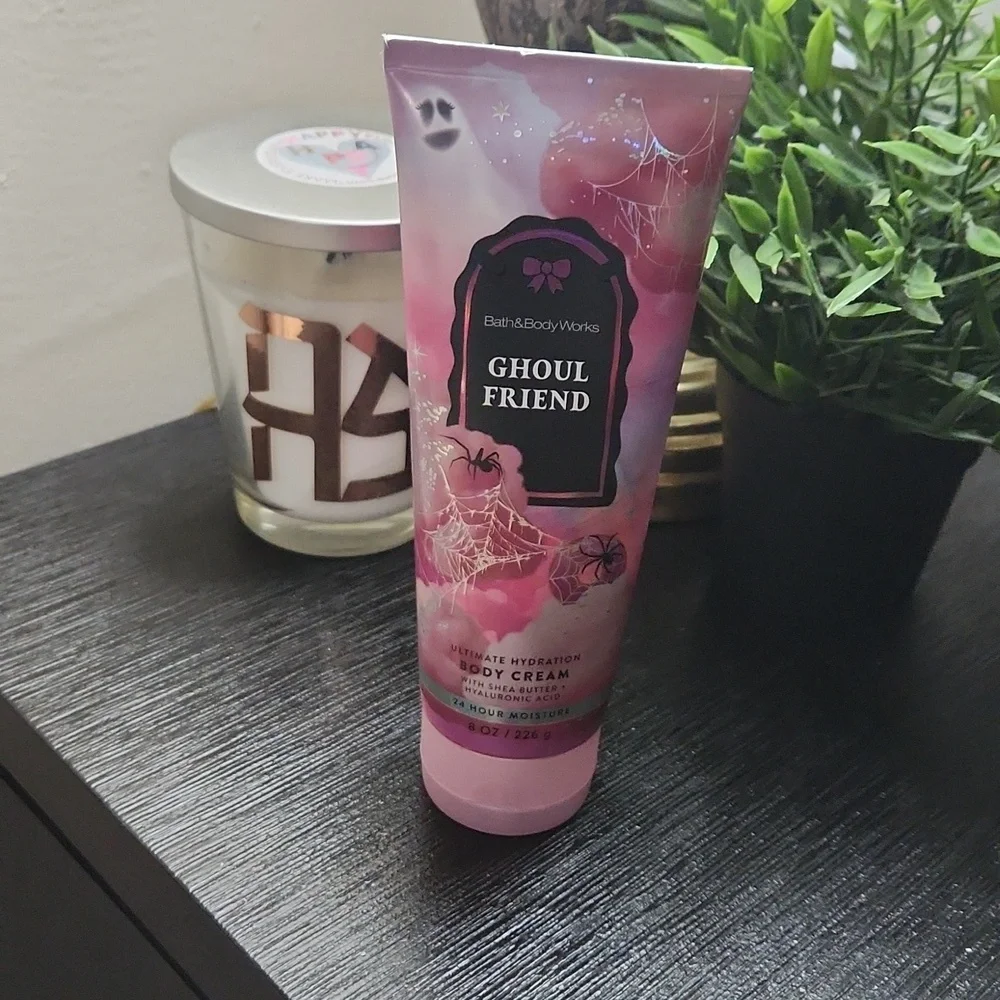 Bath & Body Works Ghoul Friend Ultimate Hydration Body Cream